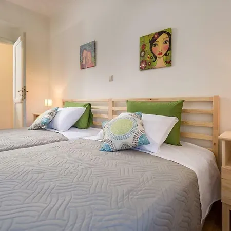 Spacious Maisonette - Roof View Of Corfu Port Dom wakacyjny Mantouki