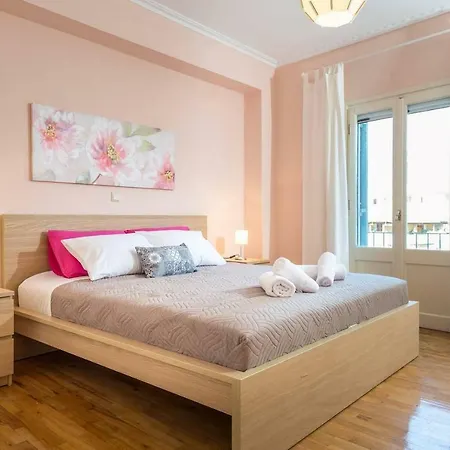 Dom wakacyjny Spacious Maisonette - Roof View Of Corfu Port