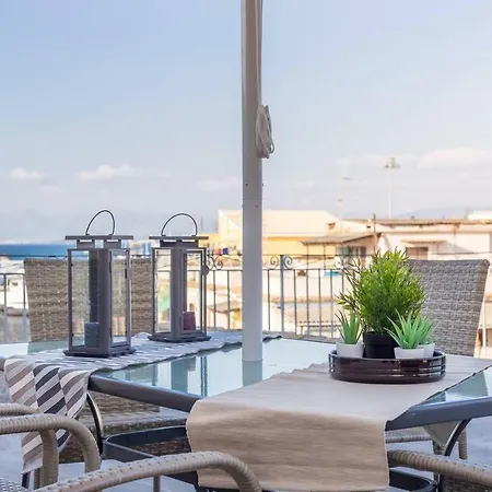 Spacious Maisonette - Roof View Of Corfu Port