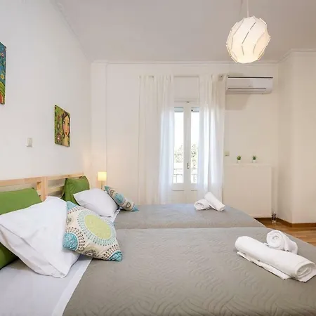 Dom wakacyjny Spacious Maisonette - Roof View Of Corfu Port