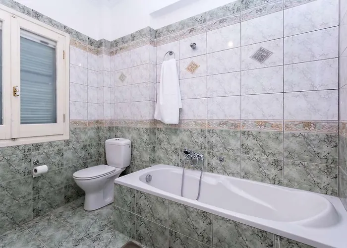 Spacious Maisonette - Roof View Of Corfu Port Mantouki