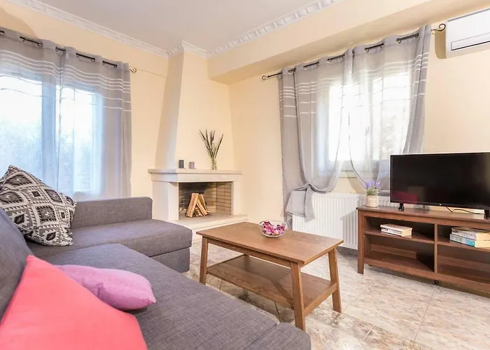 Spacious Maisonette - Roof View Of Corfu Port